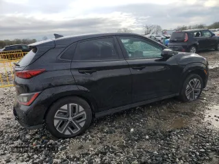 2023 Hyundai Kona SE with VIN KM8K23AGXPU191490, listed as a Copart auction lot 51813265 with 22,101 mi miles and Non Repairable. Bid and sale history available at carsss.com. Image 3.