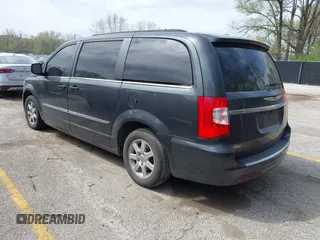 2012 Chrysler Town & Country Touring with VIN 2C4RC1BG3CR282465, listed as a IAAI auction lot 42001694 with 265,663 mi miles. Bid and sale history available at carsss.com. Image 3.
