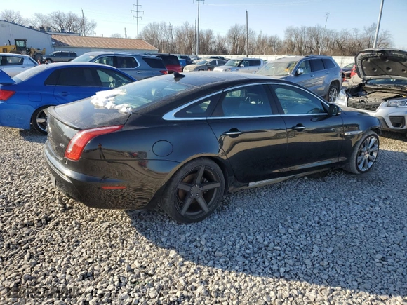 2015 Jaguar XJ with VIN SAJWA1CZ8F8V85381, listed as a Copart auction lot 42592495 with 161,938 mi miles and Salvage Title. Bid and sale history available at carsss.com. Image 3.