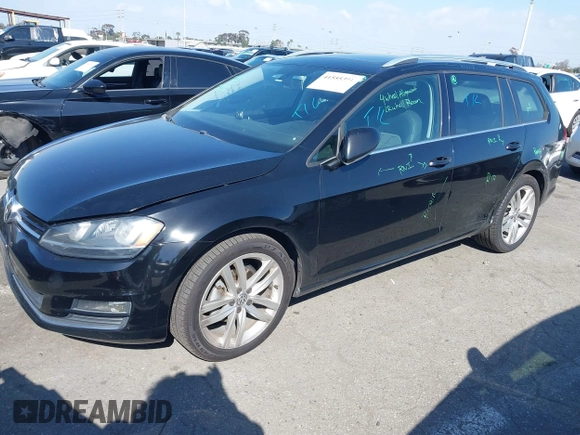 2015 Volkswagen Golf SportWagen TDI S with VIN 3VWCA7AU3FM500306, listed as a IAAI auction lot 41555391 with 187,142 mi miles. Bid and sale history available at carsss.com. Image 17.
