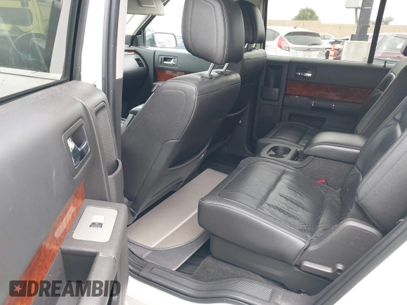 2010 Ford Flex Limited w/Ecoboost with VIN 2FMHK6DT0ABB36614, listed as a IAAI auction lot 42032803 with 137,200 mi miles. Bid and sale history available at carsss.com. Image 8.