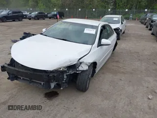 2017 Toyota Camry XLE z VIN 4T1BF1FK4HU323862, wystawiony jako IAAI lot #42066574 z przebiegiem 66 045 mil mil oraz . Historia ofert i sprzedaży dostępna na DreamBid. Obrazek 18.