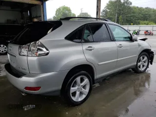 2006 Lexus RX 330 z VIN 2T2GA31U96C046533, wystawiony jako Copart lot #57883435 z przebiegiem 269 994 mil mil oraz Szkoda całkowita • Salvage title. Historia ofert i sprzedaży dostępna na DreamBid. Obrazek 3.