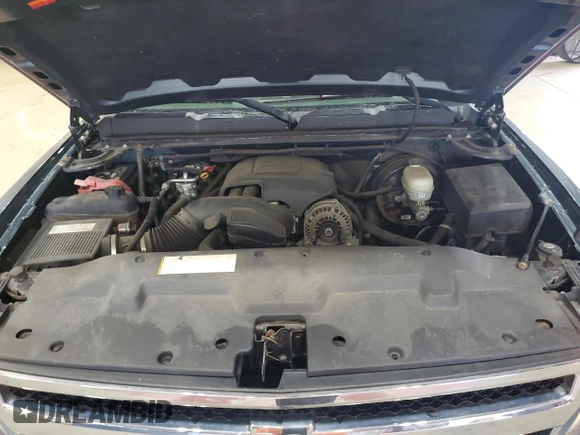 2007 Chevrolet Silverado 1500 LT w/1LT with VIN 2GCEC19J971592270, listed as a Copart auction lot 62802494 with 127,983 mi miles and Non Repairable. Bid and sale history available at carsss.com. Image 11.