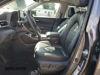 2022 Toyota Highlander XLE with VIN 5TDGZRBH3NS594857, listed as a Copart auction lot 57678895 with 21,899 mi miles and Salvage title. Bid and sale history available at DreamBid. Image 7.