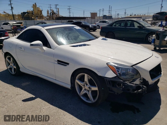 2014 Mercedes-Benz SLK-Class SLK 250 with VIN WDDPK4HA5EF088714, listed as a Copart auction lot 68346104 with 65,830 mi miles and Salvage Title. Bid and sale history available at carsss.com. Image 4.