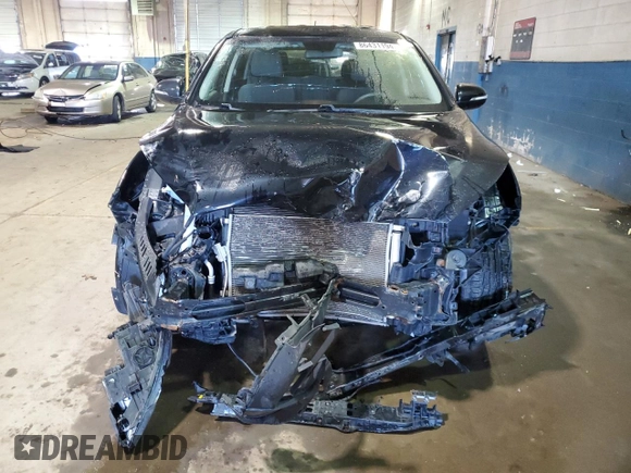 2019 Kia Sorento LX with VIN 5XYPG4A33KG592372, listed as a Copart auction lot 86431194 with 98,840 mi miles and Salvage Title. Bid and sale history available at carsss.com. Image 5.