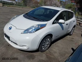 2013 Nissan LEAF SL with VIN 1N4AZ0CP4DC400687, listed as a IAAI auction lot 41853453 with 53,854 mi miles. Bid and sale history available at carsss.com. Image 2.