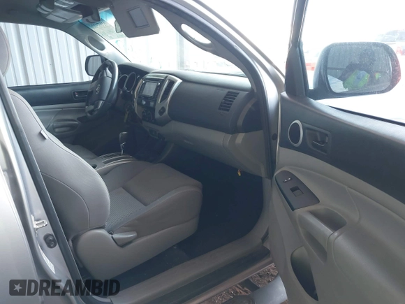 2014 Toyota Tacoma with VIN 3TMLU4EN3EM162738, listed as a IAAI auction lot 41871226 with 135,318 mi miles and . Bid and sale history available at DreamBid. Image 5.