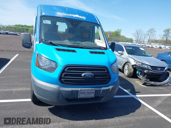 2018 Ford Transit with VIN 1FTYR1CM1JKA85403, listed as a IAAI auction lot 41922452 with 193,392 mi miles and . Bid and sale history available at DreamBid. Image 12.