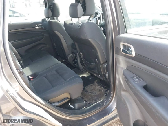 2015 Jeep Grand Cherokee Laredo with VIN 1C4RJFAG2FC133806, listed as a IAAI auction lot 41732455 with 67,955 mi miles. Bid and sale history available at carsss.com. Image 8.