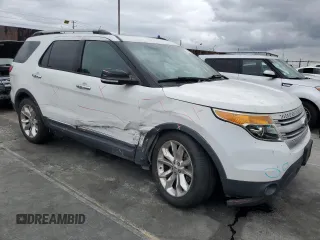2014 Ford Explorer XLT z VIN 1FM5K7D85EGA32932, wystawiony jako Copart lot #52799695 z przebiegiem 135 670 mil mil oraz Szkoda całkowita • Salvage title. Historia ofert i sprzedaży dostępna na DreamBid. Obrazek 4.