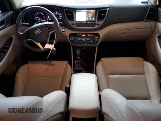 2017 Hyundai Tucson Sport with VIN KM8J33A29HU483713, listed as a Copart auction lot 45854785 with 55,968 mi miles and Salvage title. Bid and sale history available at DreamBid. Image 8.