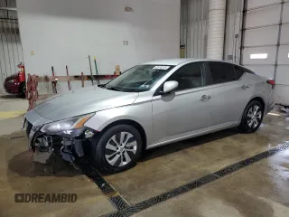 2019 Nissan Altima 2.5 S with VIN 1N4BL4BV0KC112255, listed as a Copart auction lot 52976375 with 134,855 mi miles and Salvage Title. Bid and sale history available at carsss.com. Image 1.