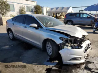 2013 Ford Fusion S with VIN 3FA6P0G71DR179184, listed as a Copart auction lot 88530235 with 184,702 mi miles and Salvage Title. Bid and sale history available at carsss.com. Image 4.