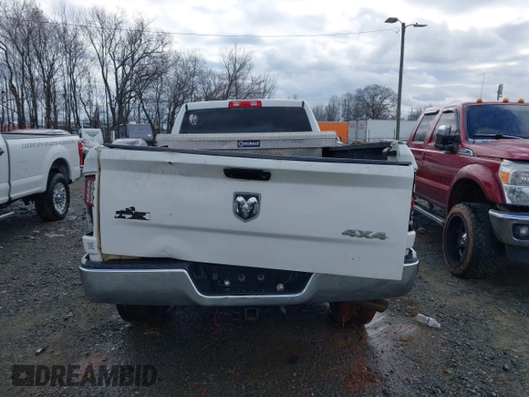 2018 Ram 2500 Tradesman with VIN 3C7WR4HJ2JG253700, listed as a IAAI auction lot 41614284 with 119,662 mi miles. Bid and sale history available at carsss.com. Image 16.