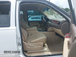 2013 Chevrolet Tahoe LS with VIN 1GNSCAE01DR260799, listed as a IAAI auction lot 42496680 with 199,276 mi miles and . Bid and sale history available at DreamBid. Image 5.