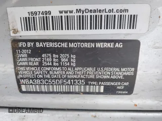2013 BMW 3 Series 328i xDrive z VIN WBA3B3C55DF541335, wystawiony jako IAAI lot #42606280 z przebiegiem 102 339 mil mil oraz . Historia ofert i sprzedaży dostępna na DreamBid. Obrazek 9.