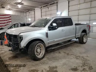 2017 Ford F-350 Platinum z VIN 1FT8W3BT3HEE71424, wystawiony jako Copart lot #76138793 z przebiegiem 126 732 mil mil oraz Szkoda całkowita • Salvage title. Historia ofert i sprzedaży dostępna na DreamBid. Obrazek 1.