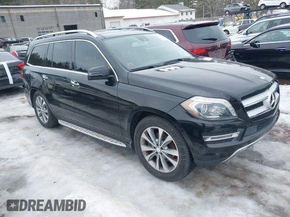 2015 Mercedes-Benz GL-Class GL 350 BlueTEC with VIN 4JGDF2EE2FA604678, listed as a IAAI auction lot 41635761 with 1 mi miles. Bid and sale history available at carsss.com. Image 1.