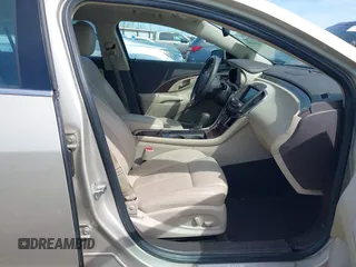 2014 Buick LaCrosse Premium I with VIN 1G4GD5G37EF197099, listed as a IAAI auction lot 42000201 with 199,212 mi miles and . Bid and sale history available at DreamBid. Image 5.