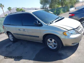 2005 Dodge Caravan SXT with VIN 1D4GP45R35B160641, listed as a IAAI auction lot 42132099 with 196,731 mi miles and . Bid and sale history available at carsss.com. Image 12.