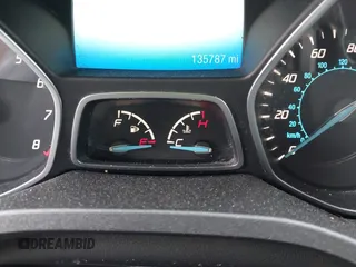 2015 Ford Escape Titanium z VIN 1FMCU9J91FUA85771, wystawiony jako IAAI lot #42306986 z przebiegiem 135 787 mil mil oraz . Historia ofert i sprzedaży dostępna na DreamBid. Obrazek 15.