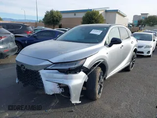 2023 Lexus RX 500h F Sport Performance с VIN 2T2BCMEAXPC010507, выставлен на аукционе IAAI как лот 41383030 с пробегом 10 075 миль миль и . История ставок и продаж доступна на DreamBid. Изображение 23.