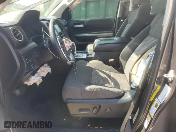 2018 Toyota Tundra 2WD SR5 with VIN 5TFEM5F19JX134019, listed as a Copart auction lot 68264444 with 123,438 mi miles and Salvage Title. Bid and sale history available at carsss.com. Image 7.