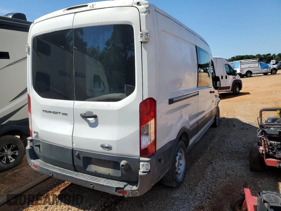 2015 Ford Transit Cargo with VIN 1FTNR2CM9FKA08696, listed as a Copart auction lot 57649205 with 427,477 mi miles and Salvage title. Bid and sale history available at DreamBid. Image 3.