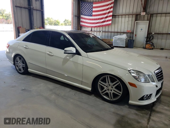 2010 Mercedes-Benz E-Class E 550 Luxury with VIN WDDHF9AB2AA228248, listed as a Copart auction lot 73680464 with 153,586 mi miles and Salvage Title. Bid and sale history available at carsss.com. Image 4.