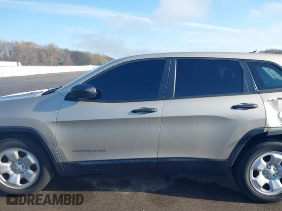 2015 Jeep Cherokee Sport с VIN 1C4PJLABXFW561115, выставлен на аукционе IAAI как лот 41969932 с пробегом 120 026 миль миль и . История ставок и продаж доступна на DreamBid. Изображение 14.