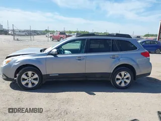 2010 Subaru Outback Limited with VIN 4S4BRCJC4A3372381, listed as a IAAI auction lot 42276617 with 178,291 mi miles and . Bid and sale history available at DreamBid. Image 15.