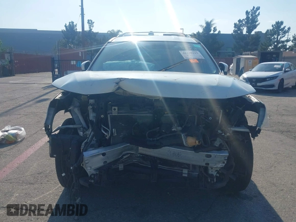 2019 Nissan Pathfinder S with VIN 5N1DR2MNXKC640870, listed as a IAAI auction lot 41490215 with 82,823 mi miles and . Bid and sale history available at DreamBid. Image 12.
