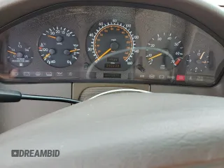 1995 Mercedes-Benz S 320 z VIN WDBGA33E1SA256213, wystawiony jako Copart lot #81800594 z przebiegiem 90 630 mil mil oraz Szkoda całkowita • Salvage title. Historia ofert i sprzedaży dostępna na DreamBid. Obrazek 9.