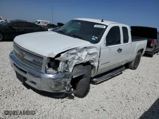 2013 Chevrolet Silverado 1500 LT with VIN 1GCRCSEA4DZ214163, listed as a Copart auction lot 49442865 with 167,643 mi miles and Salvage Title. Bid and sale history available at carsss.com. Image 1.