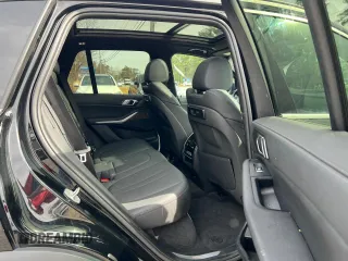 2019 BMW X5 xDrive40i with VIN 5UXCR6C57KLL62128, listed as a Copart auction lot 49959995 with 154,636 mi miles and Clean title. Bid and sale history available at DreamBid. Image 6.