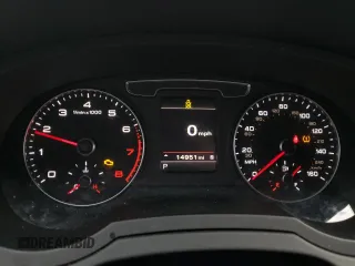 2016 Audi Q3 Premium Plus z VIN WA1EFCFS8GR019457, wystawiony jako Copart lot #50237385 z przebiegiem 14 951 mil mil oraz Szkoda całkowita • Salvage title. Historia ofert i sprzedaży dostępna na DreamBid. Obrazek 9.