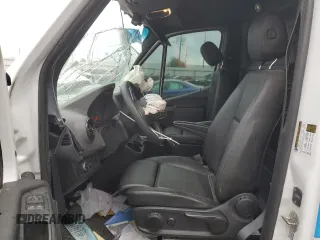 2021 Mercedes-Benz Sprinter Cargo with VIN W1Y4EBHY6MT061393, listed as a Copart auction lot 44793745 with 94,356 mi miles and Non Repairable. Bid and sale history available at carsss.com. Image 7.