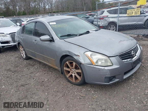 2007 Nissan Maxima 3.5 SL with VIN 1N4BA41E47C857086, listed as a IAAI auction lot 42026124 with 999,999 mi miles. Bid and sale history available at carsss.com. Image 1.