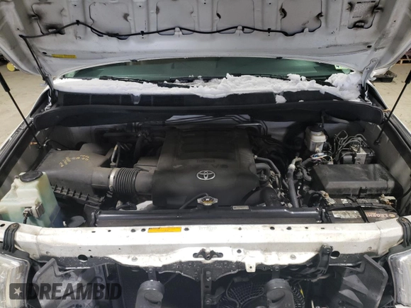 2014 Toyota Sequoia Platinum with VIN 5TDDW5G1XES105564, listed as a Copart auction lot 45019175 with 258,915 mi miles and Clean Title. Bid and sale history available at carsss.com. Image 12.