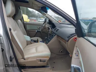 2007 Volvo XC90 I6 with VIN YV4CY982271354992, listed as a IAAI auction lot 41834370 with 210,398 mi miles. Bid and sale history available at carsss.com. Image 5.