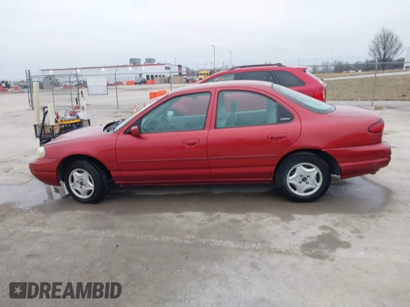 1998 Ford Contour z VIN 1FAFP6531WK303884, wystawiony jako IAAI lot #41532006 z przebiegiem 110 001 mil mil oraz . Historia ofert i sprzedaży dostępna na DreamBid. Obrazek 14.