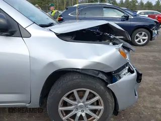 2010 Toyota RAV4 with VIN JTMJF4DV4A5024189, listed as a IAAI auction lot 41999657 with 174,696 mi miles. Bid and sale history available at carsss.com. Image 19.