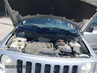 2011 Jeep Patriot Latitude X with VIN 1J4NF4GB3BD172354, listed as a IAAI auction lot 42189978 with 147,266 mi miles and . Bid and sale history available at DreamBid. Image 10.