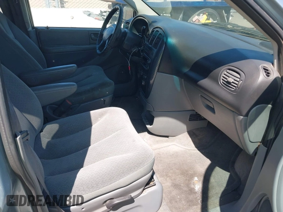 2005 Dodge Caravan SXT with VIN 1D4GP45R25B284206, listed as a IAAI auction lot 42548089 with 271,404 mi miles and . Bid and sale history available at DreamBid. Image 5.