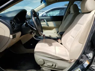2008 Mazda 6 i Sport VE with VIN 1YVHP80C085M46018, listed as a Copart auction lot 52190595 with 169,729 mi miles and Salvage Title. Bid and sale history available at carsss.com. Image 7.