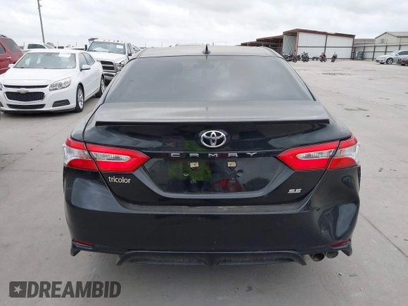 2020 Toyota Camry SE with VIN 4T1G11AK9LU946138, listed as a IAAI auction lot 42052004 with 99,583 mi miles. Bid and sale history available at carsss.com. Image 15.
