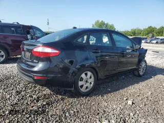 2018 Ford Fiesta S with VIN 3FADP4AJ5JM125950, listed as a Copart auction lot 61753035 with 136,414 mi miles and Salvage title. Bid and sale history available at DreamBid. Image 3.
