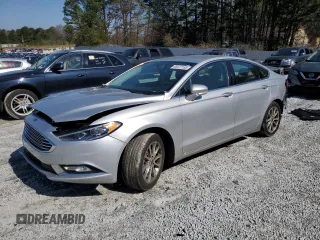 2017 Ford Fusion SE with VIN 3FA6P0HD0HR128575, listed as a Copart auction lot 48417135 with 97,333 mi miles and Clean Title. Bid and sale history available at carsss.com. Image 1.